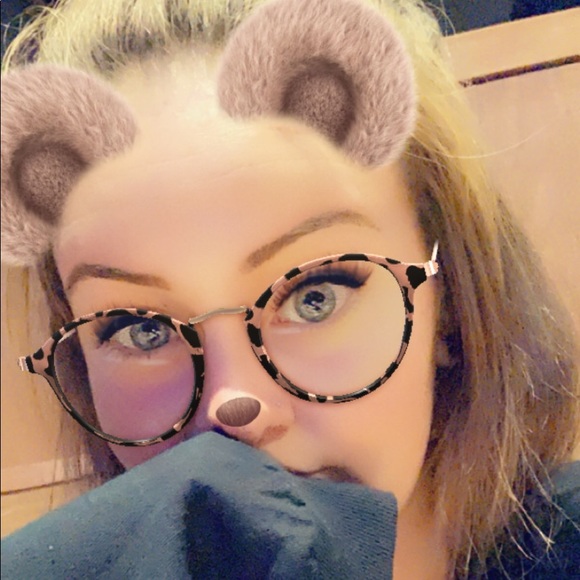 Meet your Posher, Samantha - Picture 1 of 1